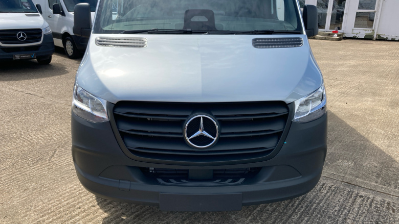Mercedes-Benz Sprinter 315Cdi L2 Diesel Rwd 3.5t H2 Pro Van 9G-Tronic